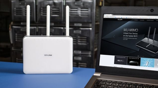 Router TP-Link Archer C9 AC1900 | $90 | Amazon